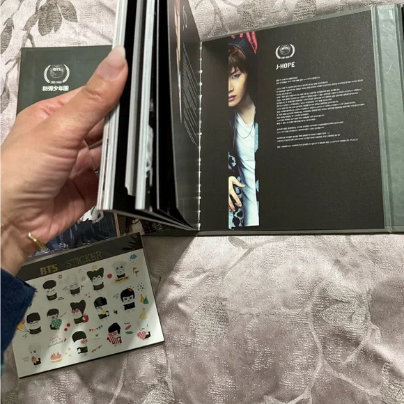 BTS Skool Luv Affair 2nd Mini - Picture 3 of 8